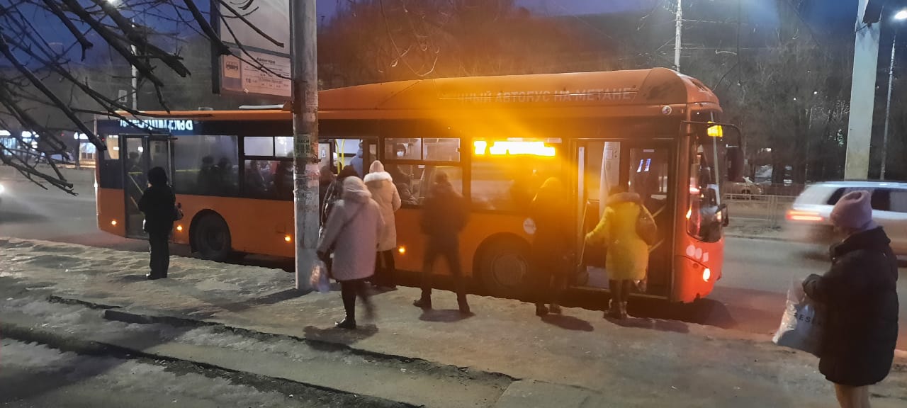 Волгоградские автобусы проверяют на соблюдение расписания